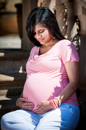 Nitika Maternity Photoshoot